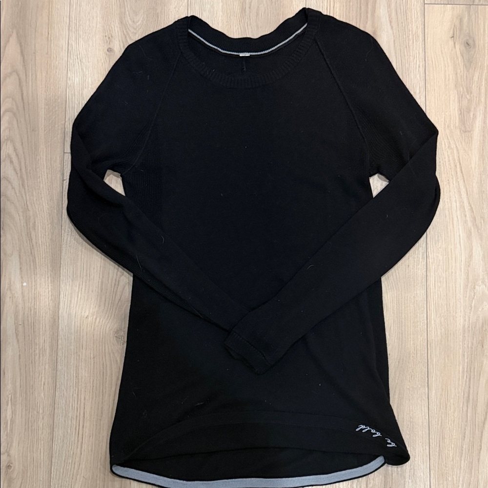 Lululemon Athletica Black Long Sleeve Sweater